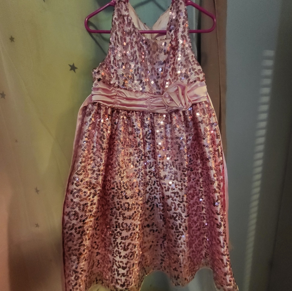 Pink Princess pink sequin formal dress size 6 girls